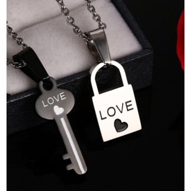PAREJA DE COLGANTES ENAMORADOS, CANDADO Y LLAVE