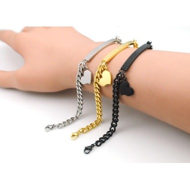 ESCLAVA CON CORAZÓN EN ACERO