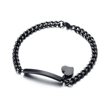 ESCLAVA CON CORAZÓN EN ACERO